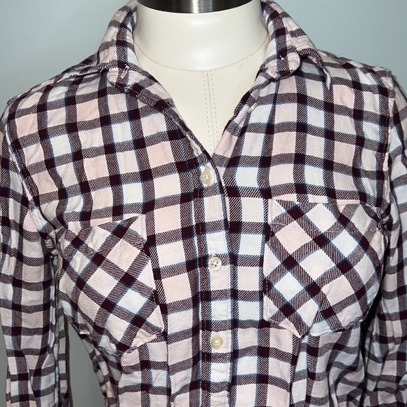 Women’s Aeropostale Plaid Shirt - Picture 2 of 7